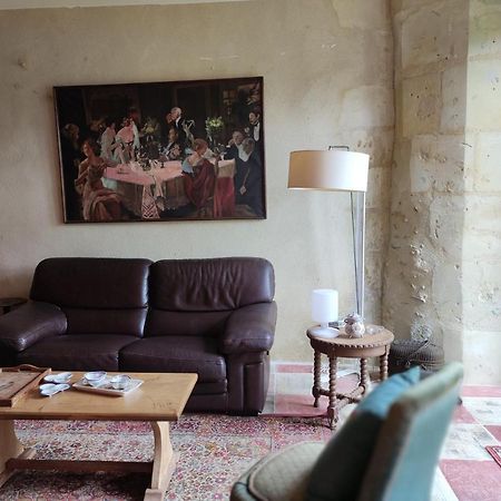 Le Gite De Sissi Lavardin  Buitenkant foto