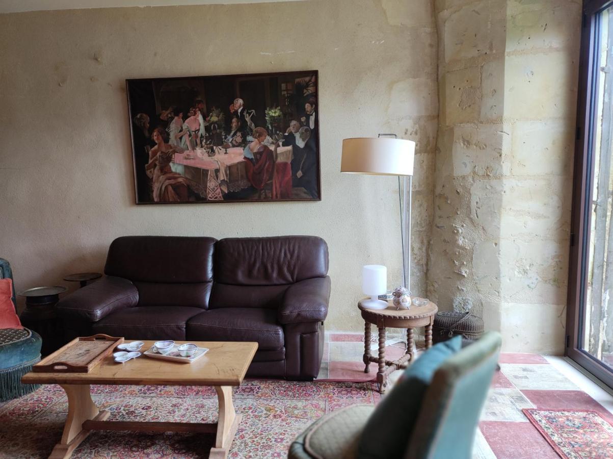 Le Gite De Sissi Lavardin  Buitenkant foto